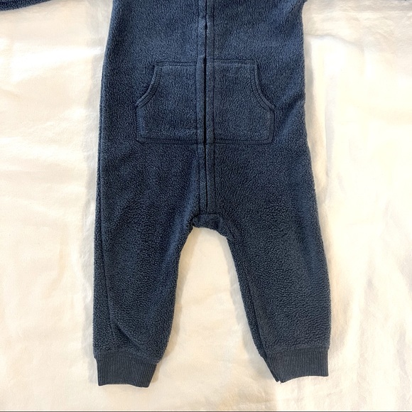 Carters Fleece Jumpsuit, Size 12 months - Picture 2 of 3